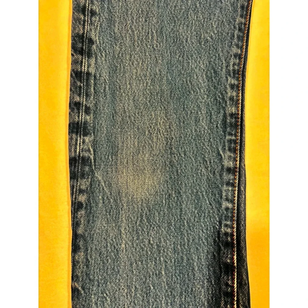 Levis 501 Original Fit Jeans Mens 31x32 Blue Straight Leg Button Fly 00501-0000